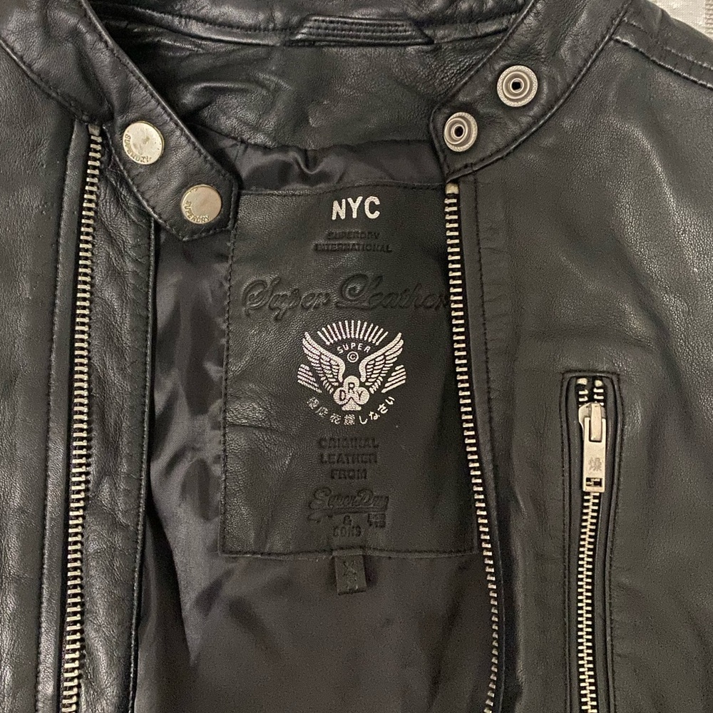 **SOLD** SUPERDRY LEATHER JACKET - Picture 4 of 13